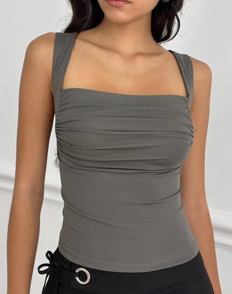 Adila Cami Top in Ribbed Lyocell Warm Grey