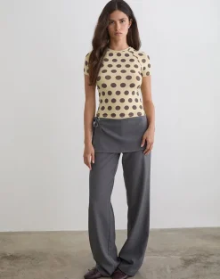 Agneta Tee in Yellow with Big Brown Polka Dots