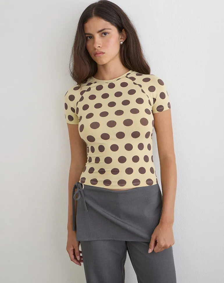 Agneta Tee in Yellow with Big Brown Polka Dots