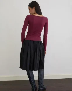 Amabon Long Sleeve Top in Burgundy