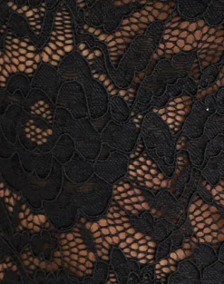 Axelle Hooded Top in Floral Lace Black