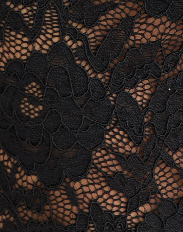 Axelle Hooded Top in Floral Lace Black