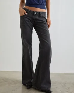 Bell Bottom Low Rise Flare Jeans in Vintage Black