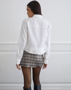 Bisian Pleated Hem Shirt in Poplin White