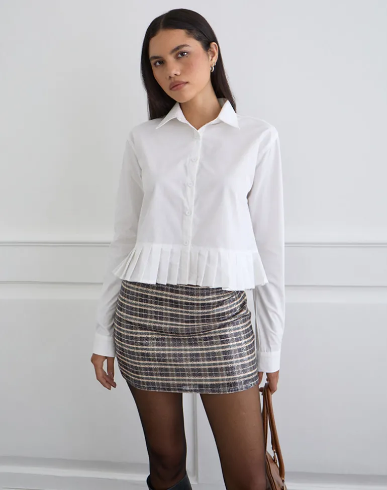 Bisian Pleated Hem Shirt in Poplin White