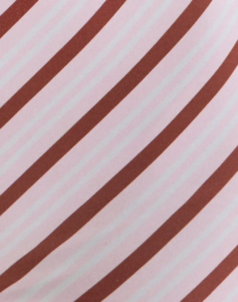 Ciana Hot Pants in Diagonal Stripe Pink