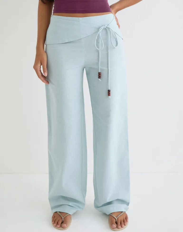 Cursa Trouser in Linen Steel Blue with Belt