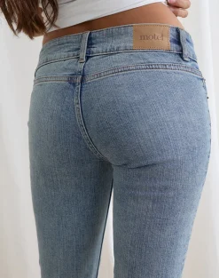 Denim Capri Jean in Vintage Blue Wash