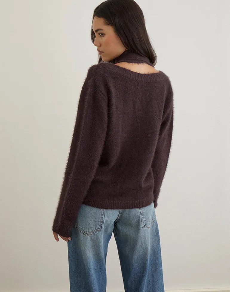 Dikara Jumper with Scarf in Knit Brown