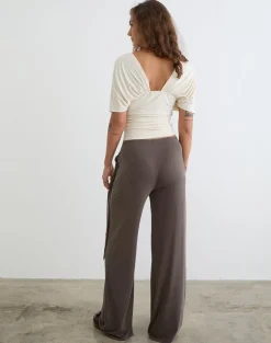 Dovina Trouser in Cupro Dark Brown
