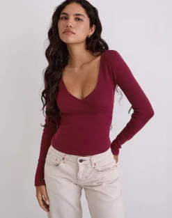Dulcet Ribbed Plunge Long Sleeve Top in Burgundy