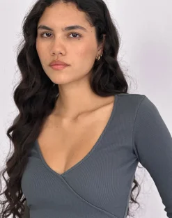 Dulcet Ribbed Plunge Long Sleeve Top in Blue Granite