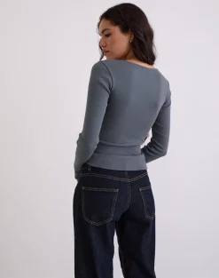 Dulcet Ribbed Plunge Long Sleeve Top in Blue Granite