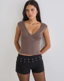 Emberly Plunge Top in Coffee Quartz