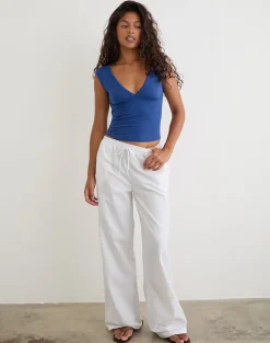 Emberly Plunge Top in Dazzling Blue