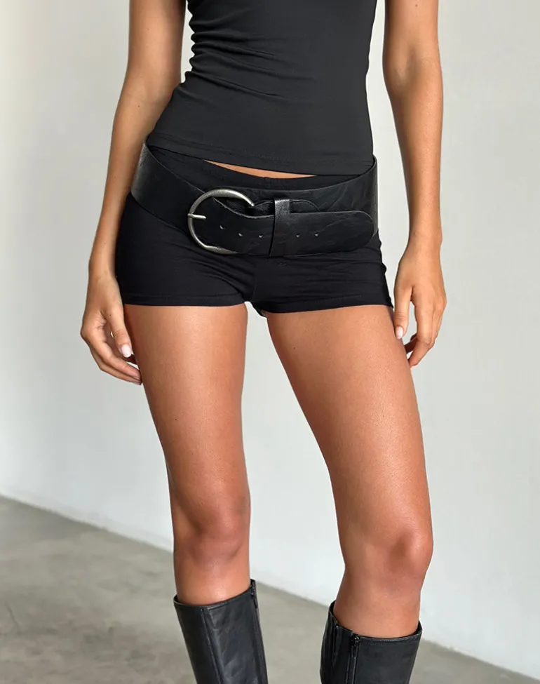 Eunia Shorts in Black