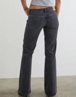 Extra Low Rise Flare Jeans in Vintage Black