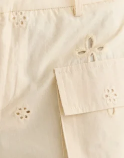 Finia Short in Broderie Vanilla