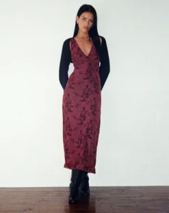 Gabriela Midi Dress in Botanical Flower Maroon