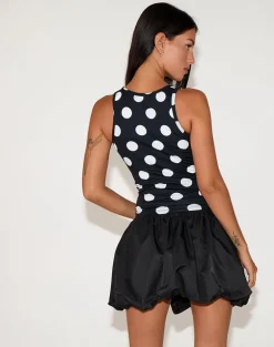 Hojiso Puffball Mini Skirt in Black