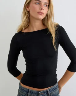 Ione Quarter Sleeve Top in Black