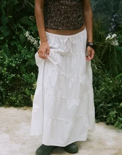 Izumi Tiered Midi Skirt in Poplin White