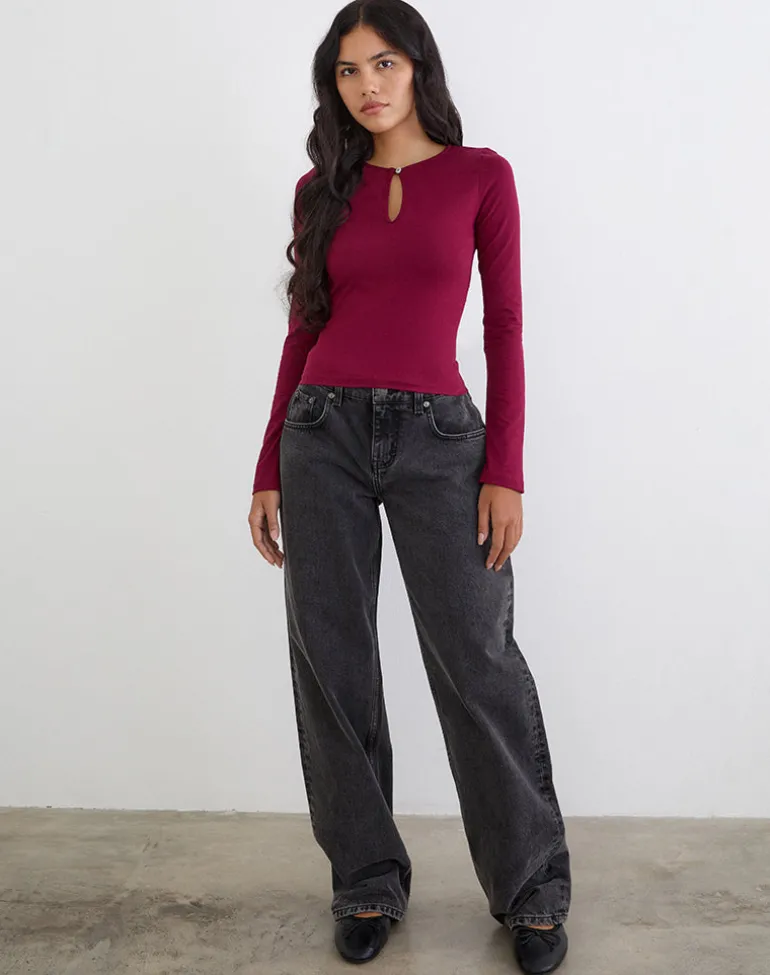 Jenji Long Sleeve Top with Pearl Button in Burgundy