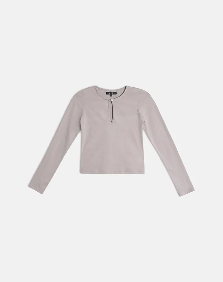 Jenji Long Sleeve Top with Pearl Button in Moon Rock