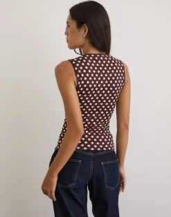 Jinalo Sweetheart Top in Brown with Small Cream Polka Prints