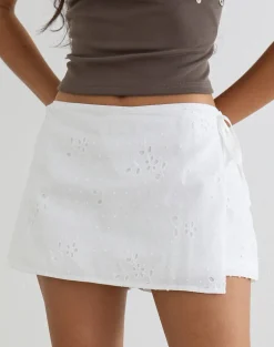 Kanara Wrap Mini Skort in Broderie White