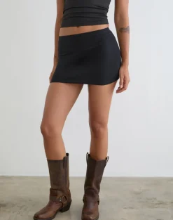 Lidya Mini Skirt in Black