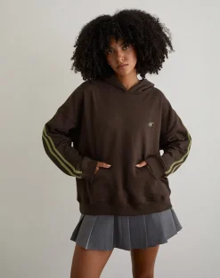 Lingwu Hoodie in Bitter Chocolate with Green Binding and M Embroidery