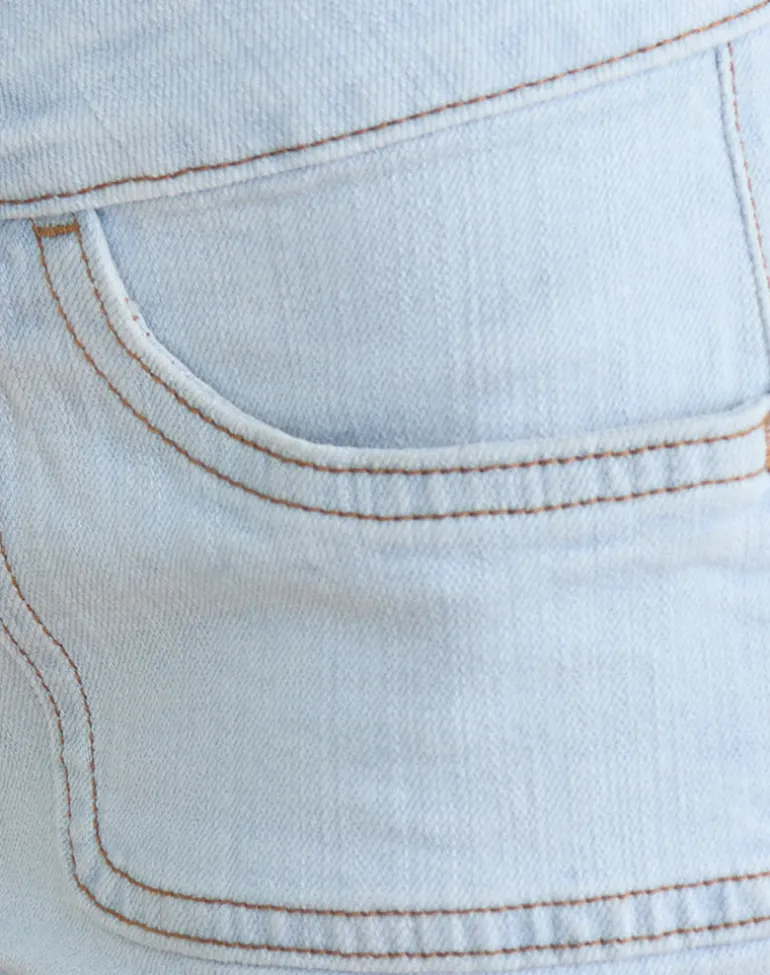 Low Rise Denim Cargo Hotpant In Sky Blue