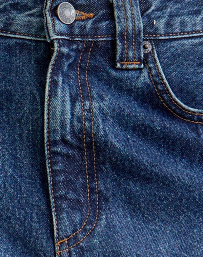 Low Rise Denim Skater Short in Mid Blue Used