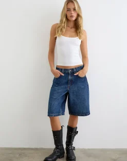 Low Rise Denim Skater Short in Mid Blue Used