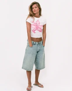 Low Rise Denim Skater Shorts in Bleach Denim