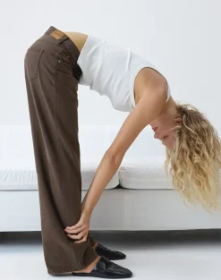 Low Rise Parallel Jeans in Dark Chocolate