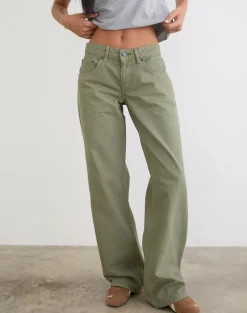 Low Rise Parallel Jeans in Fern Green