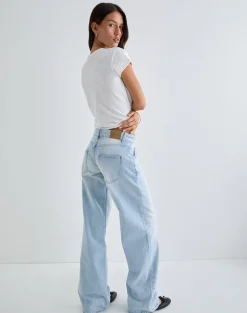 Low Rise Parallel Jeans in Icy Blue