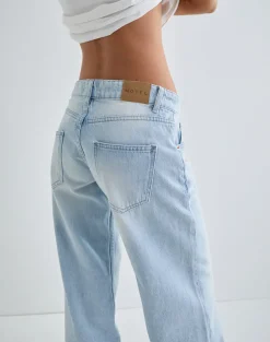 Low Rise Parallel Jeans in Icy Blue