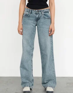 Low Rise Parallel Jeans in Vintage Blue Wash