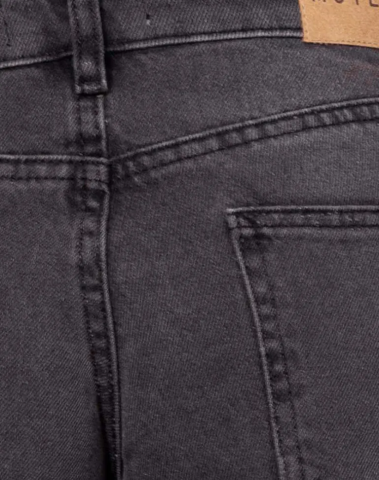 Low Rise Parallel Jeans in Vintage Black