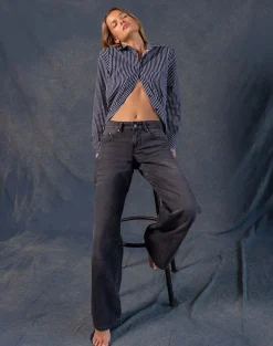 Low Rise Parallel Jeans in Vintage Black
