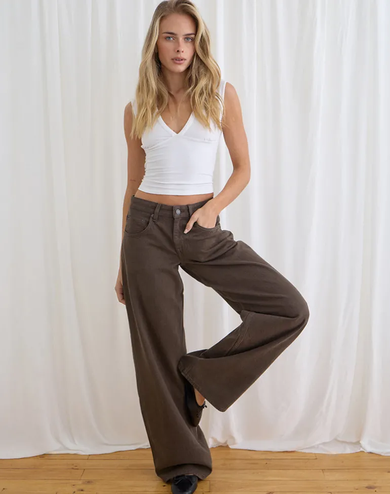 Low Rise Roomy Jeans in Dark Chocolate