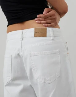 Low Rise Roomy Jeans in True White