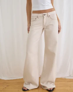 Low Rise Slouchy Flare Jeans in Twill Off White