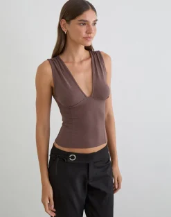 Lynod Plunge Top in Deep Taupe