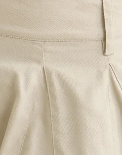 Mobley Mini Skirt in Cotton Twill Latte