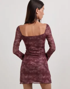 Modena Long Sleeve Mini Dress in Tonal Paisley Plum