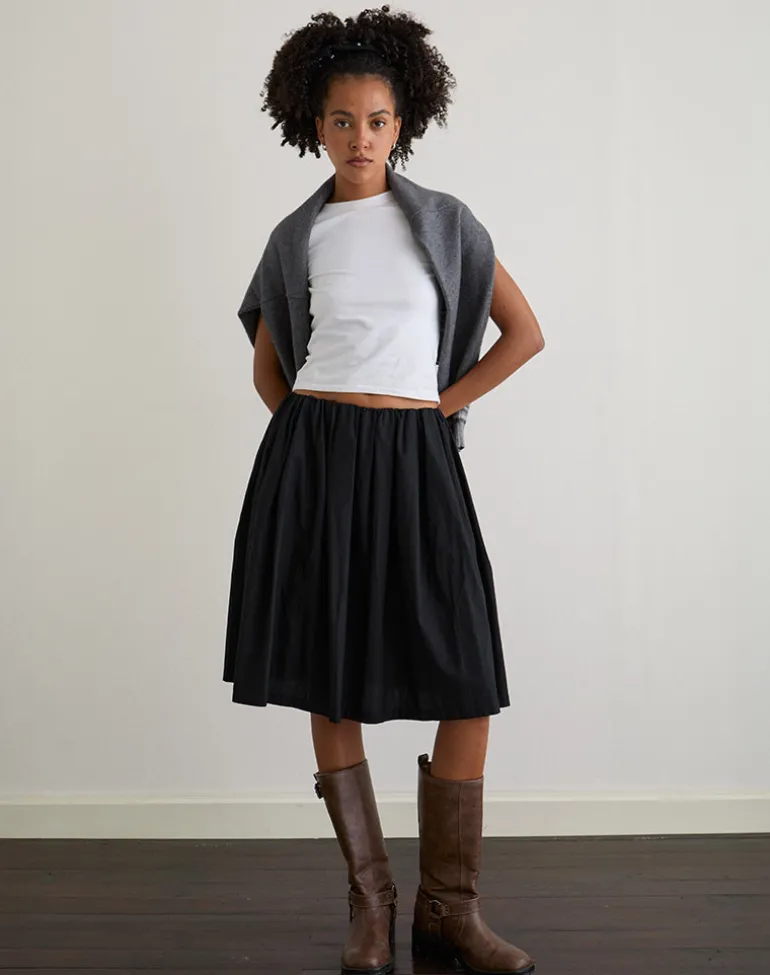 Murphy Knee Length Skirt in Black